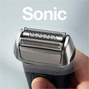 Braun-Series-8-partakone-puhdistusasemalla-8450cc-2