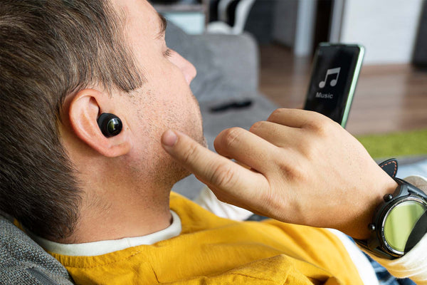 Langattomat kuulokkeet sopivat moneen eri käyttötarkoitukseen