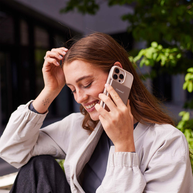 Intenso-MagSafe-Powerbank-5000mAh-varavirtalahde-Champagne-9