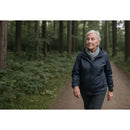 MiniFinder-Watch-4G-turvapuhelin-turvaranneke-vanhukselle-11